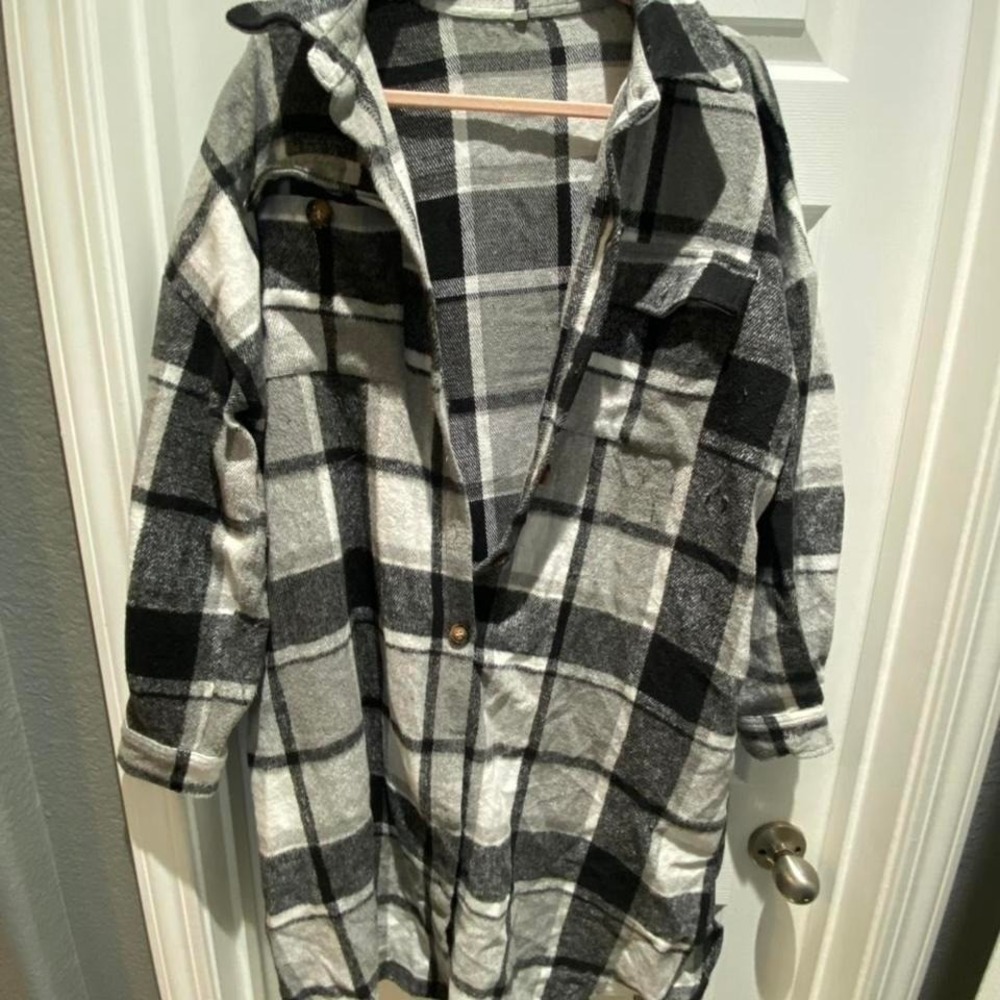 Women's Plaid Long Sleeve Button Down Jacket Size xl